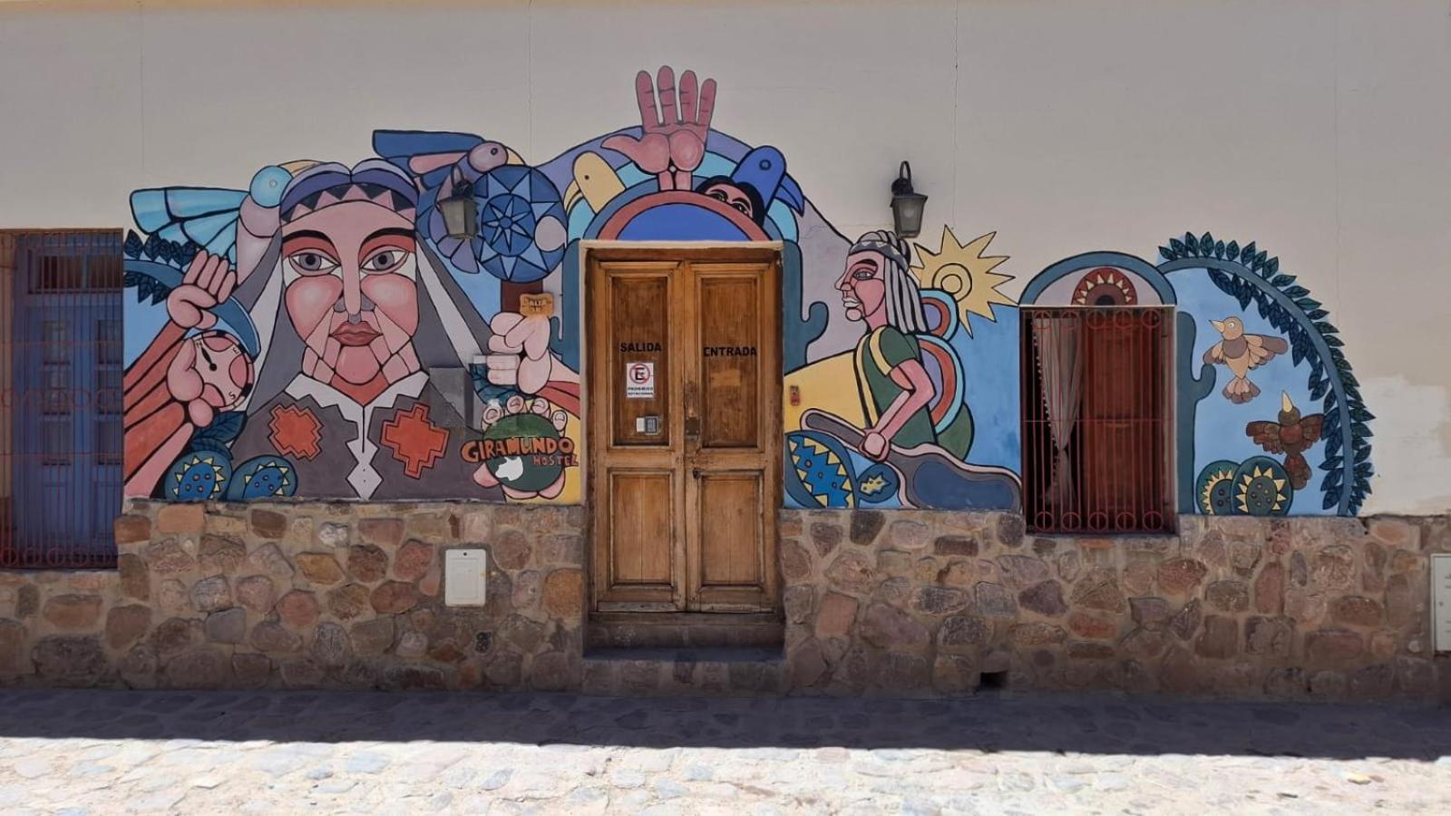 Giramundo Hostel Humahuaca Exterior foto